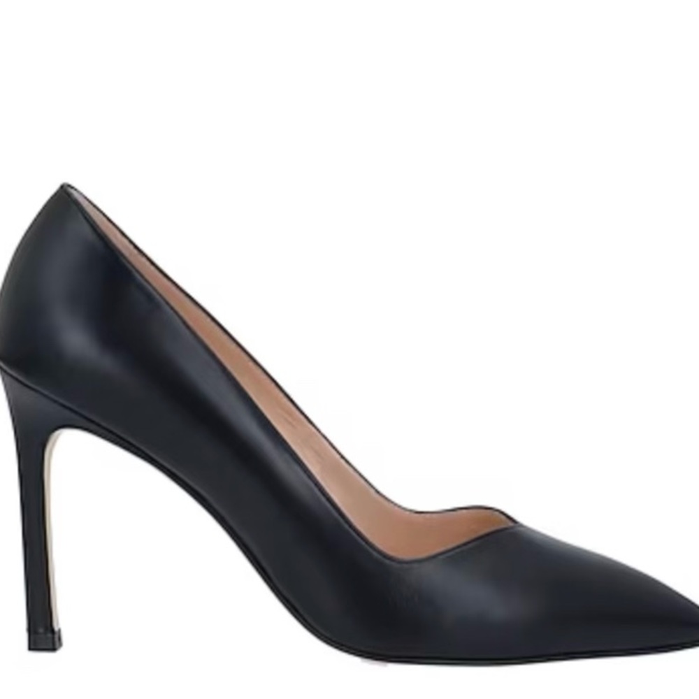 Stuart Weitzman Black Pumps